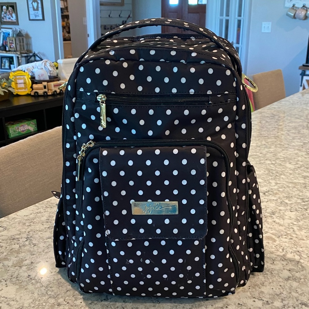 Jujube Be Right Back, duchess print